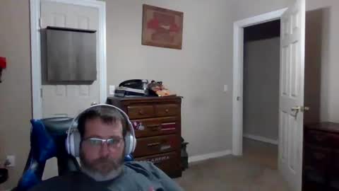 mercer1977 online show from December 13, 8:04 pm