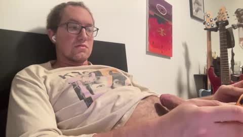 metallica92786 online show from November 5, 6:48 am