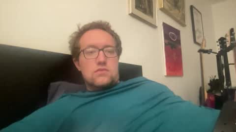 metallica92786 online show from April 28, 5:01 am