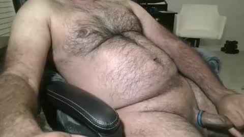 Snapshot of metter26 chatting on October 23, 1:09 am atx guy online show from October 23, 1:09 am