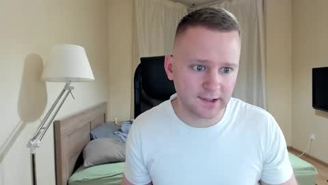 Michael Birkin online show from December 15, 6:04 pm