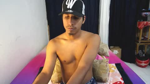 Michael online show from November 26, 2:47 am