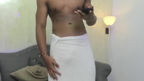 michaelxtrip online show from March 4, 8:27 pm