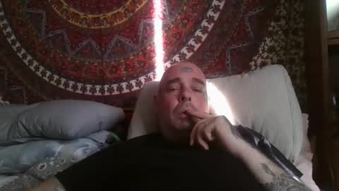 michawolf96 online show from April 24, 3:25 pm