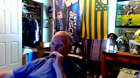 Snapshot of midwestdad09 chatting on September 9, 6:29 pm midwestdad09 online show from September 9, 6:29 pm