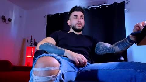 MightyAaron online show from October 30, 10:16 am