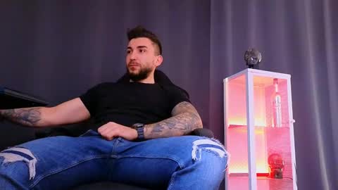 MightyAaron online show from March 8, 7:46 am