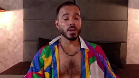 miguelsanfrancisco online show from April 30, 6:26 pm