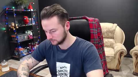 Misha Winchester online show from January 11, 11:25 am