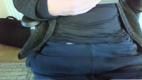 mik online show from March 3, 11:49 am