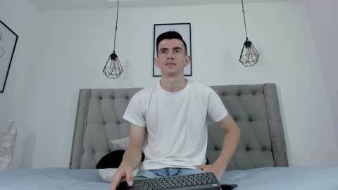 mikael online show from January 26, 5:34 am