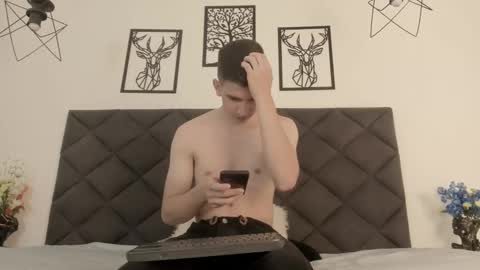 mikael online show from February 27, 6:29 am