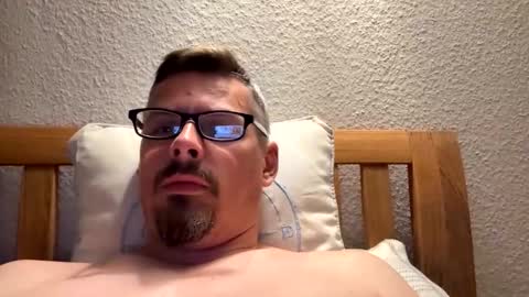 mike4u26 online show from October 16, 9:12 pm