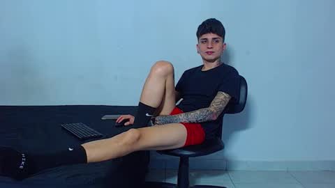 Mike IMDEPENDIENT MODEL online show from February 27, 2:45 am