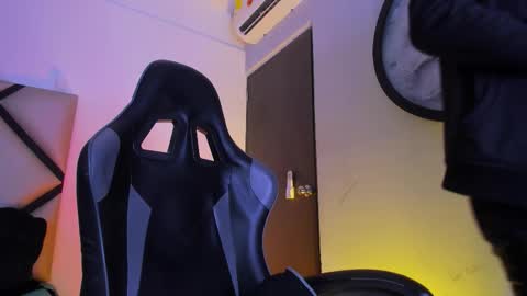 Mike  online show from February 17, 11:53 am