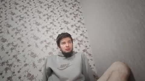 mike_foro online show from December 4, 7:37 am