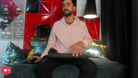 Snapshot of mike_malick chatting on October 18, 11:15 am mike malick online show from October 18, 11:15 am