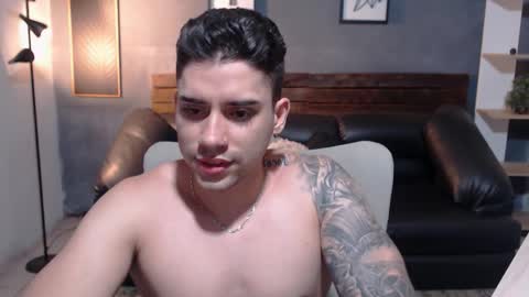 Mike Montoya online show from March 21, 2:26 am