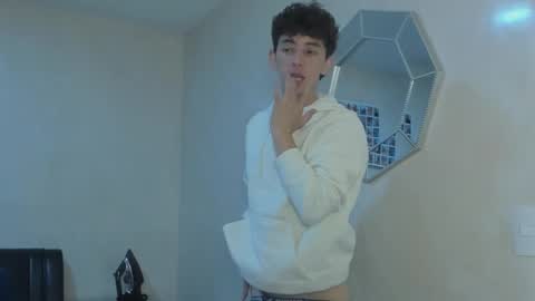 Mikebelf4 online show from November 24, 4:46 am