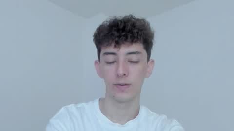 Mikebelf4 online show from October 29, 5:38 pm