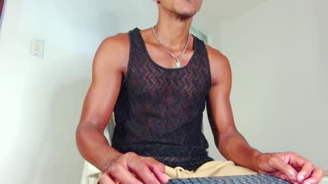         Mike Jay online show from November 27, 9:46 am