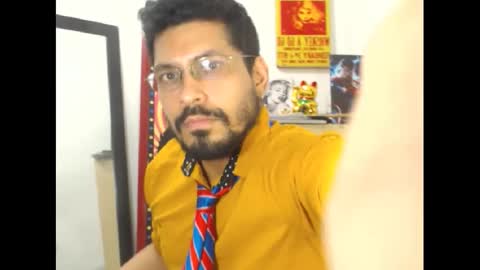 Snapshot of mikeriverx chatting on October 12, 12:59 am mikeriverx online show from October 12, 12:59 am