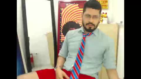 Snapshot of mikeriverx chatting on February 22, 10:15 pm mikeriverx online show from February 22, 10:15 pm