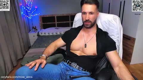 Mike    online show from December 5, 9:55 pm