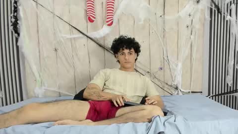 mikey_banji online show from November 1, 9:08 pm