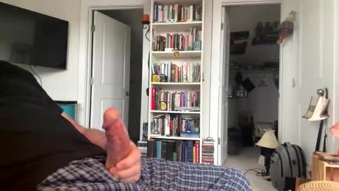 Mikkah online show from February 20, 8:10 pm