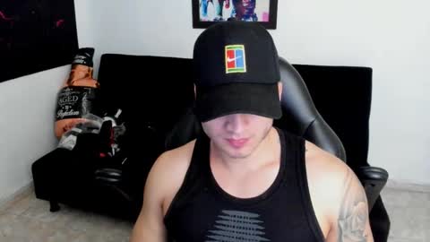 Snapshot of mikke_love chatting on September 20, 4:07 pm MIKKE online show from September 20, 4:07 pm