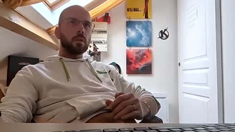 mikmik91 online show from March 12, 3:51 pm