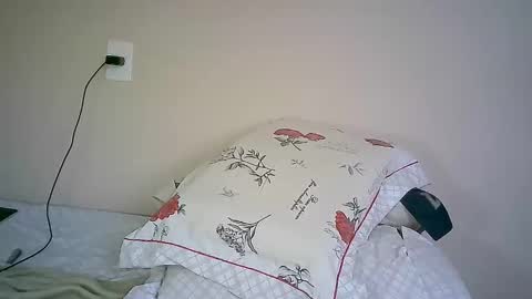 milkoffee online show from January 11, 6:33 pm