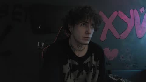 Max online show from October 22, 5:00 am