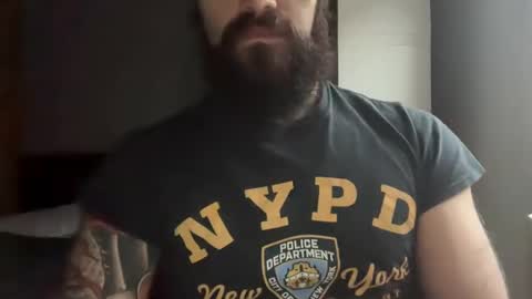 Snapshot of mingo_in_wonderland chatting on March 1, 3:49 pm Lance online show from March 1, 3:49 pm