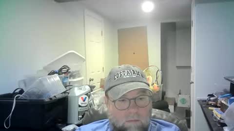 Mr. Happy online show from March 13, 8:55 am