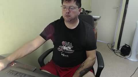 mistercoeur online show from October 25, 7:54 am