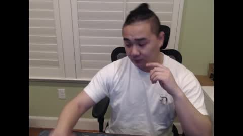 Eric online show from March 2, 3:02 am