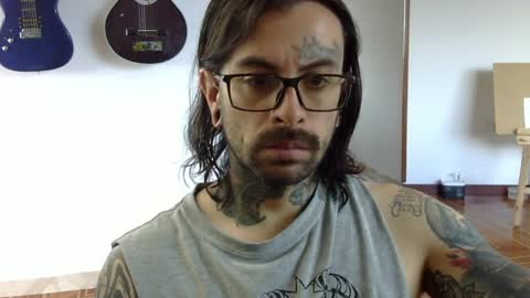     online show from April 1, 4:48 pm