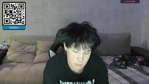 MeowMiku online show from November 20, 9:13 pm