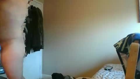 moaningperson855 online show from March 1, 12:17 am