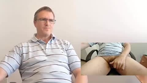 Moe online show from November 14, 7:04 pm