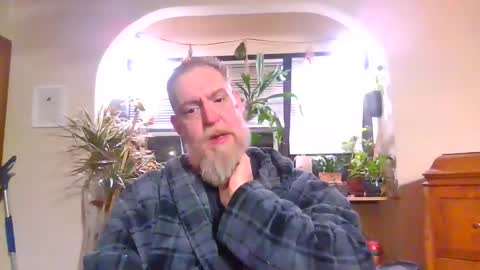 Snapshot of moeblick chatting on February 13, 12:21 pm moeblick online show from February 13, 12:21 pm