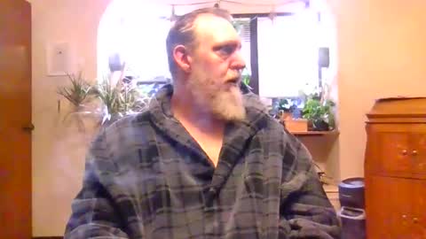 Snapshot of moeblick chatting on December 5, 12:55 pm moeblick online show from December 5, 12:55 pm