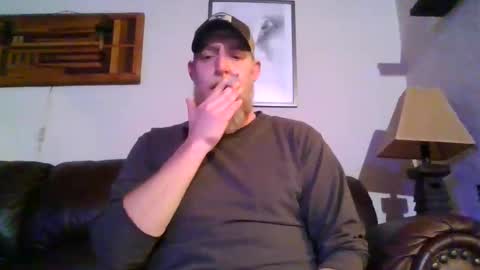 Snapshot of moeblick chatting on December 31, 1:04 am moeblick online show from December 31, 1:04 am