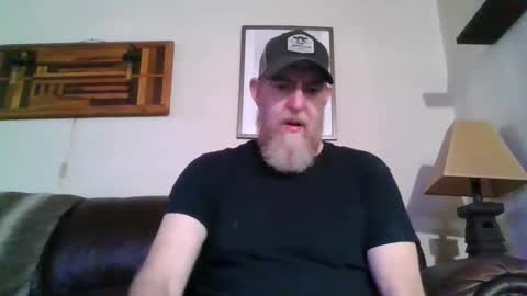 Snapshot of moeblick chatting on December 28, 5:14 pm moeblick online show from December 28, 5:14 pm