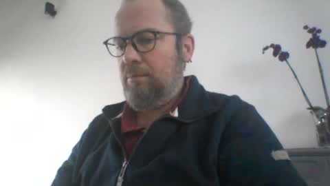 Snapshot of mofu781s chatting on January 15, 7:48 am mofu781s online show from January 15, 7:48 am