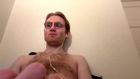 Snapshot of molliter chatting on October 18, 11:53 pm molliter online show from October 18, 11:53 pm