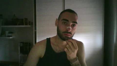 Snapshot of mollo20 chatting on October 17, 11:47 am mollo20 online show from October 17, 11:47 am