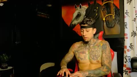 Molotov online show from November 16, 8:55 pm